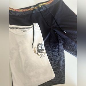 Volcom tshirt and board shorts med shirt 32 shorts